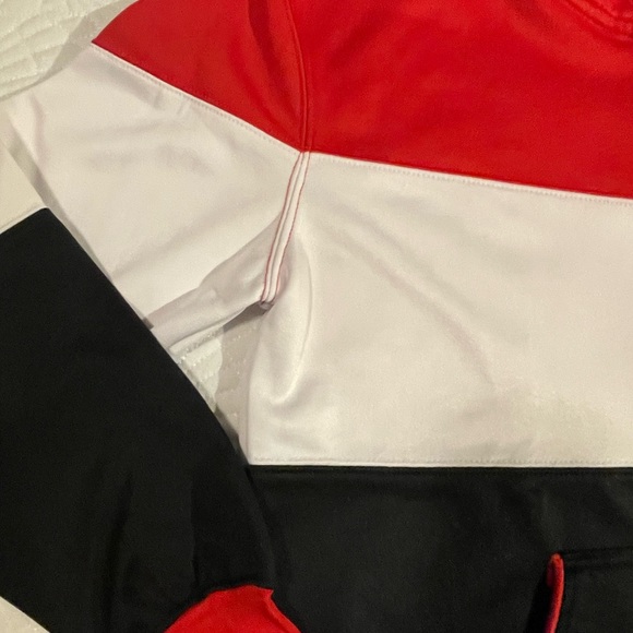 Toronto Raptors Half Zip Hoodie - Boys size XL - Picture 8 of 11